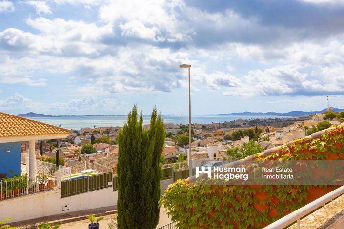 Image No.8-3 Bed Townhouse for sale