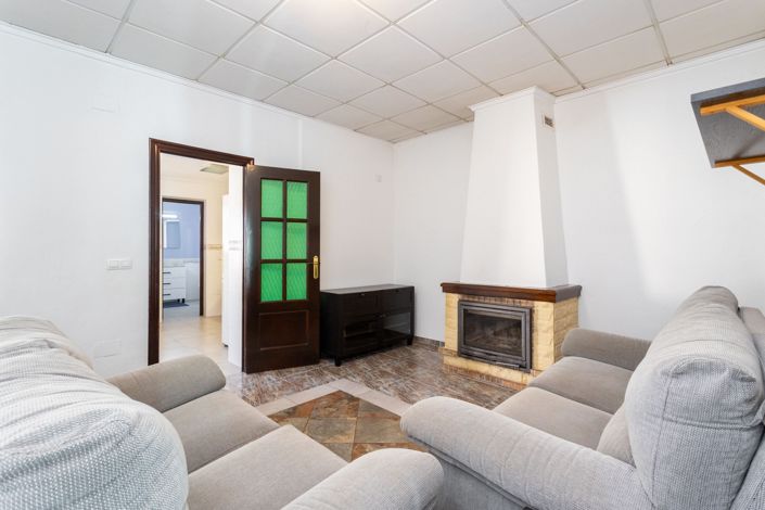 Image No.5-4 Bed Townhouse for sale