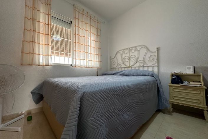 Image No.18-4 Bed Townhouse for sale