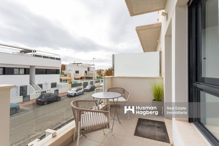 Image No.4-2 Bed Apartment for sale