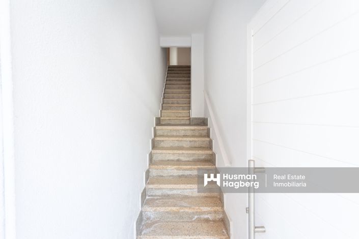 Image No.20-2 Bed Apartment for sale