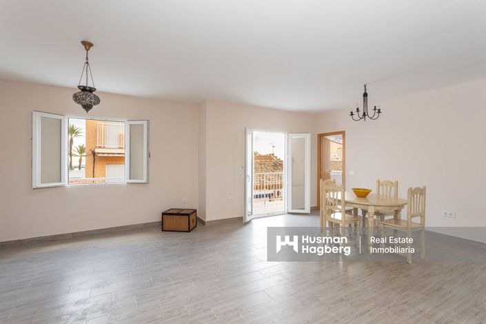 Image No.9-Appartement de 2 chambres à vendre à Los Alcázares