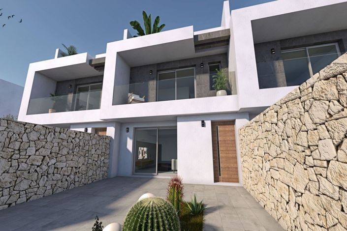 Image No.1-3 Bed Townhouse for sale
