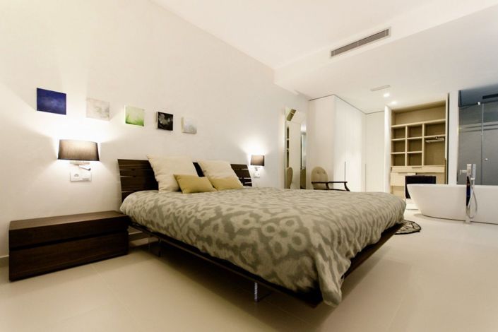 Image No.14-4 Bed Villa for sale