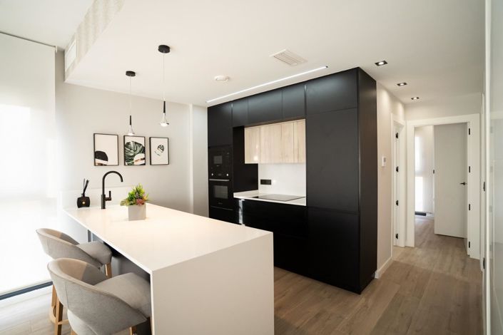 Image No.3-3 Bed Townhouse for sale