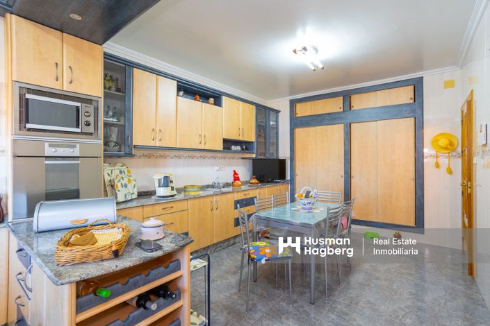 Image No.26-4 Bed Villa for sale