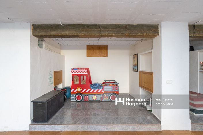 Image No.49-4 Bed Villa for sale