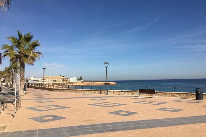 Image No.24-3 Bed Villa for sale