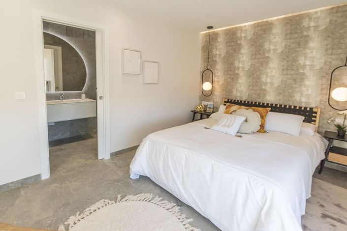 Image No.24-3 Bed Villa for sale