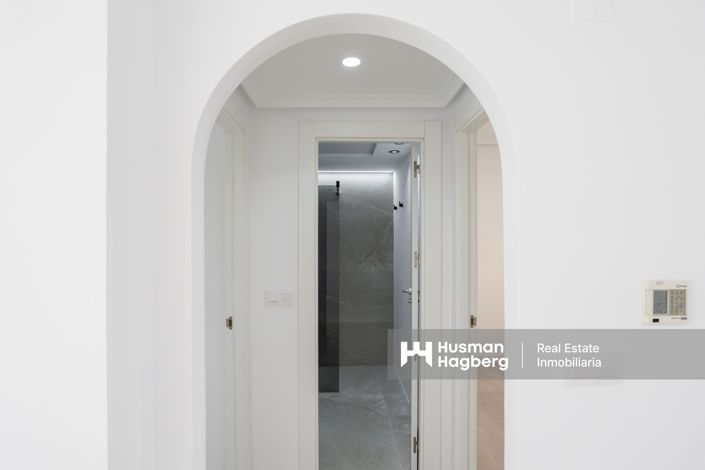 Image No.12-2 Bed Apartment for sale