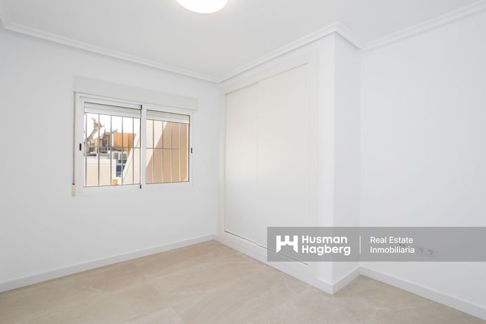 Image No.13-2 Bed Apartment for sale