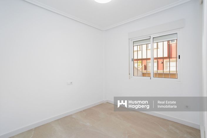 Image No.17-2 Bed Apartment for sale