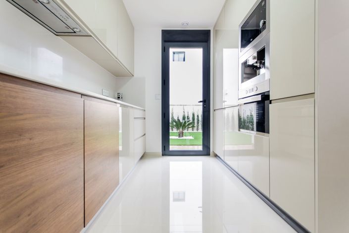 Image No.10-4 Bed Villa for sale