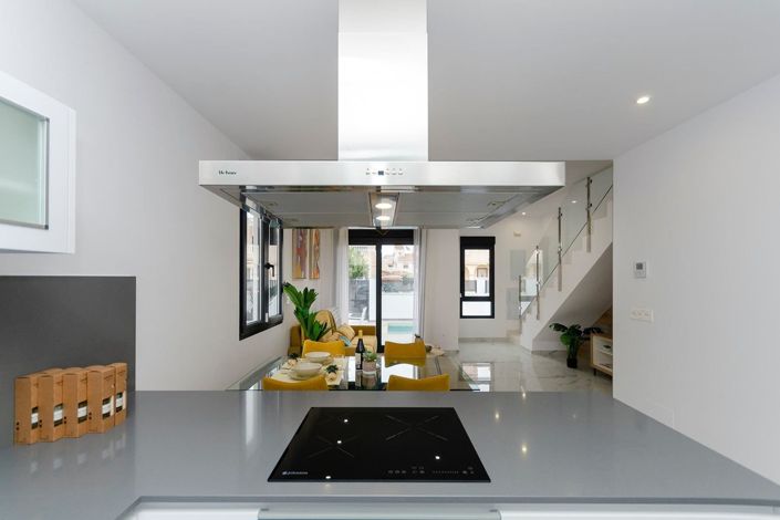 Image No.7-3 Bed Villa for sale