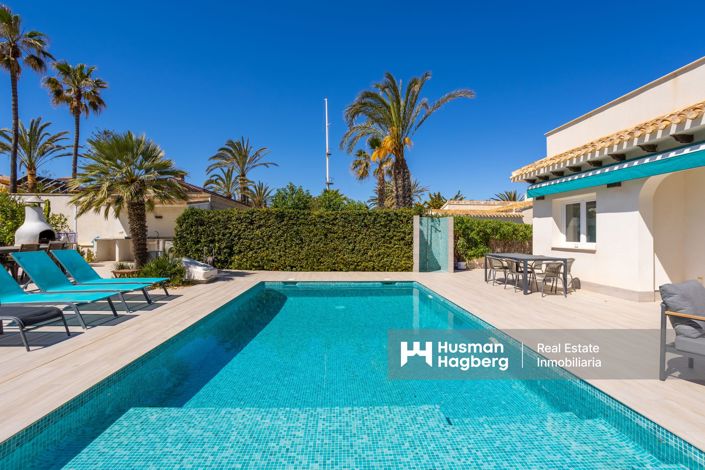 Image No.2-3 Bed Villa for sale