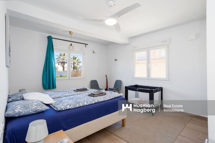 Image No.20-3 Bed Villa for sale