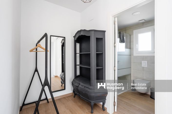 Image No.27-3 Bed Villa for sale