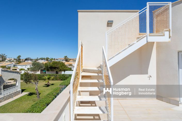 Image No.30-3 Bed Villa for sale