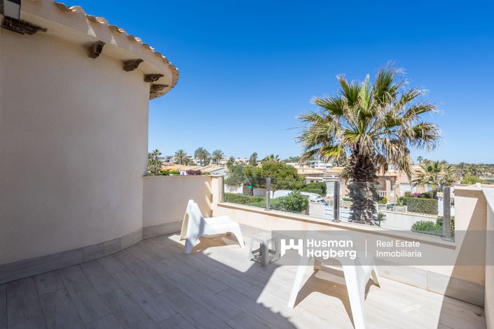 Image No.38-3 Bed Villa for sale