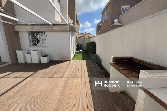 Image No.4-3 Bed Townhouse for sale