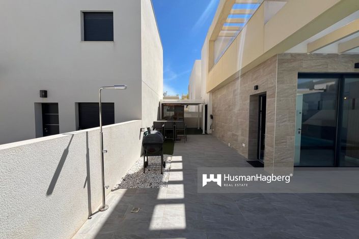 Image No.16-3 Bed Villa for sale