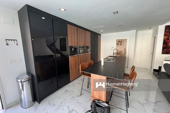 Image No.4-3 Bed Villa for sale