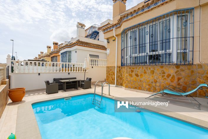 Image No.1-3 Bed Townhouse for sale