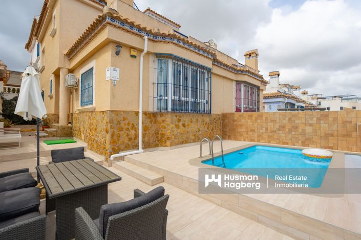 Image No.1-3 Bed Townhouse for sale