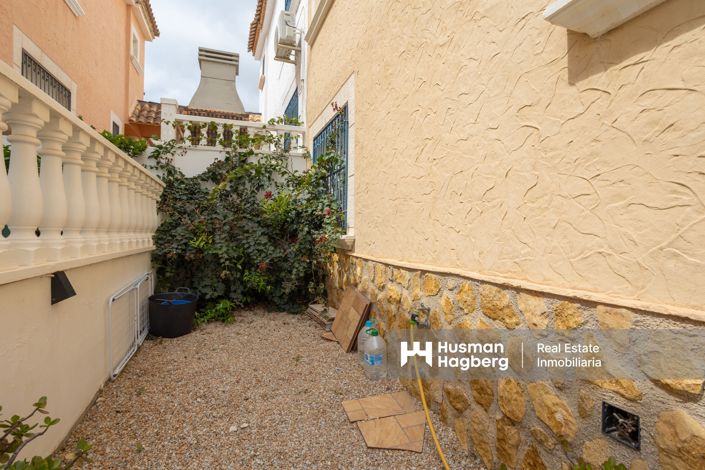 Image No.2-3 Bed Townhouse for sale