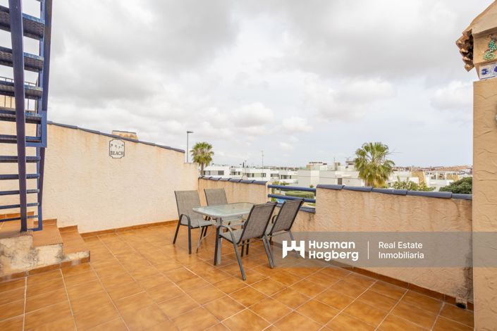 Image No.23-3 Bed Townhouse for sale