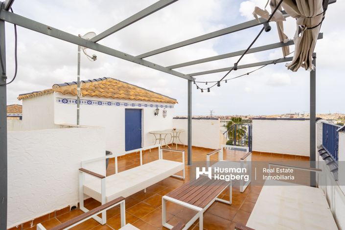 Image No.29-3 Bed Townhouse for sale