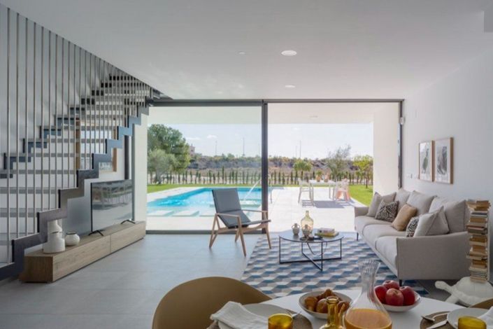 Image No.2-3 Bed Villa for sale