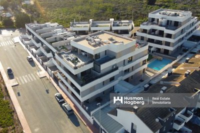 med5nxnhcm358c2tmbk8f-2820x1880