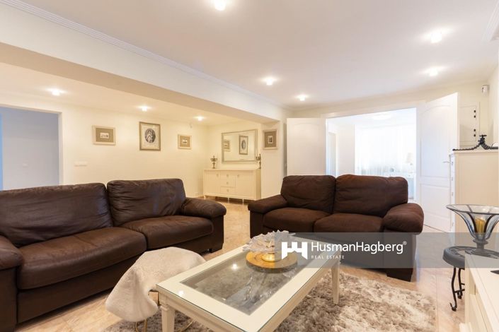 Image No.13-7 Bed Villa for sale