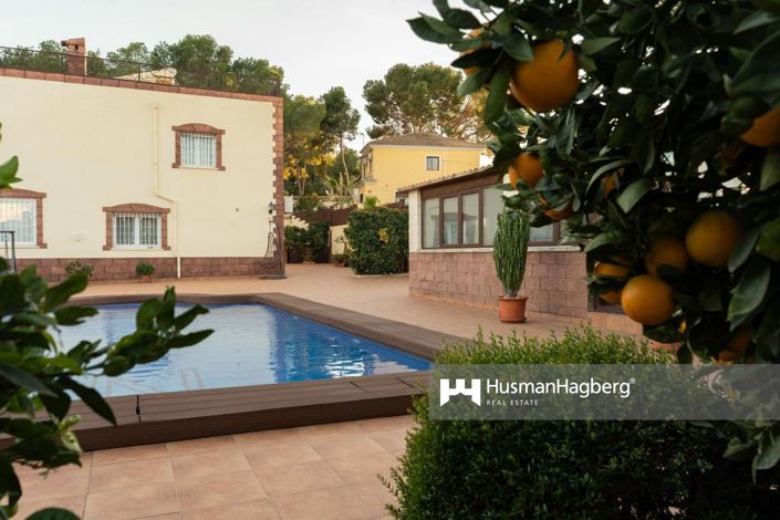 Image No.3-7 Bed Villa for sale