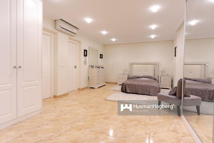 Image No.32-7 Bed Villa for sale