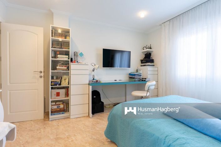 Image No.36-7 Bed Villa for sale