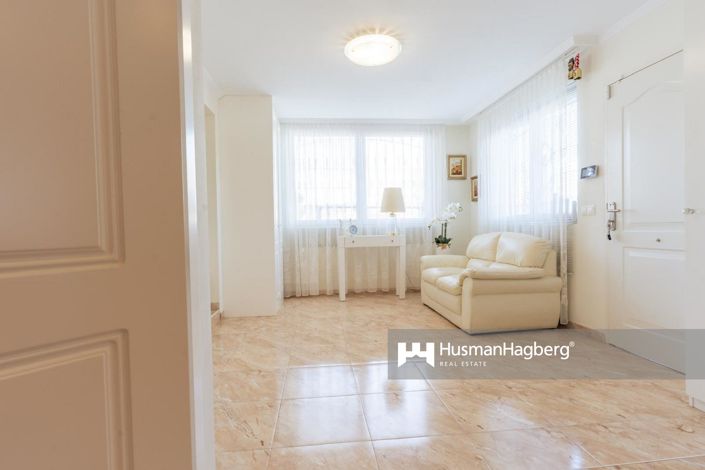 Image No.41-7 Bed Villa for sale