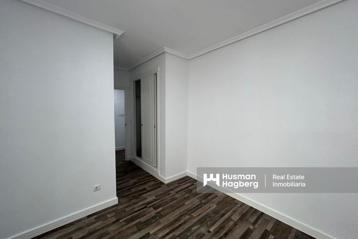 Image No.14-2 Bed Apartment for sale