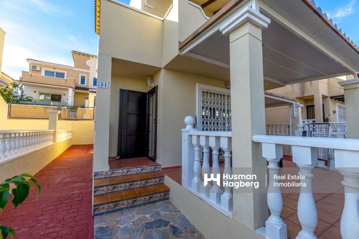 Image No.2-3 Bed Villa for sale