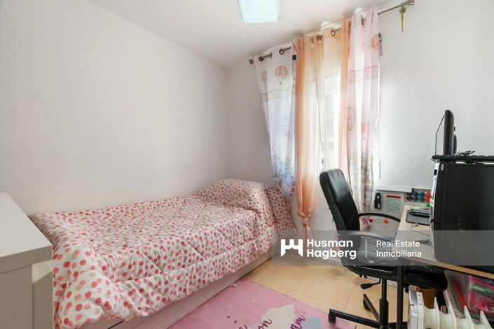 Image No.20-3 Bed Villa for sale