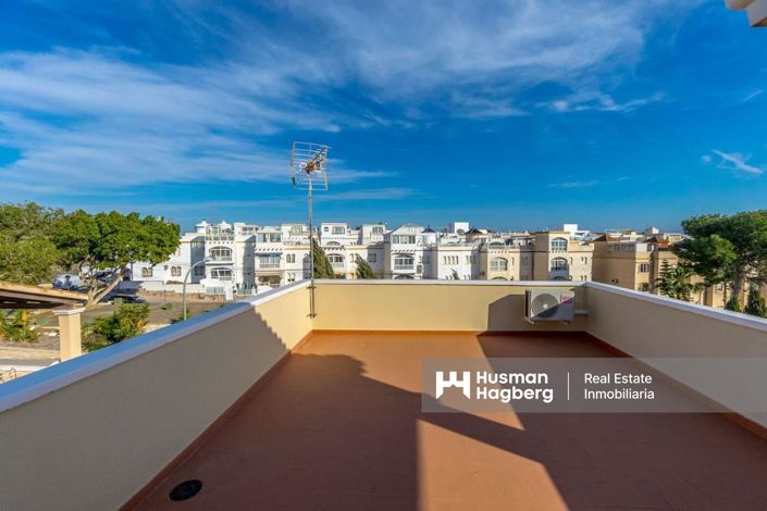 Image No.28-3 Bed Villa for sale