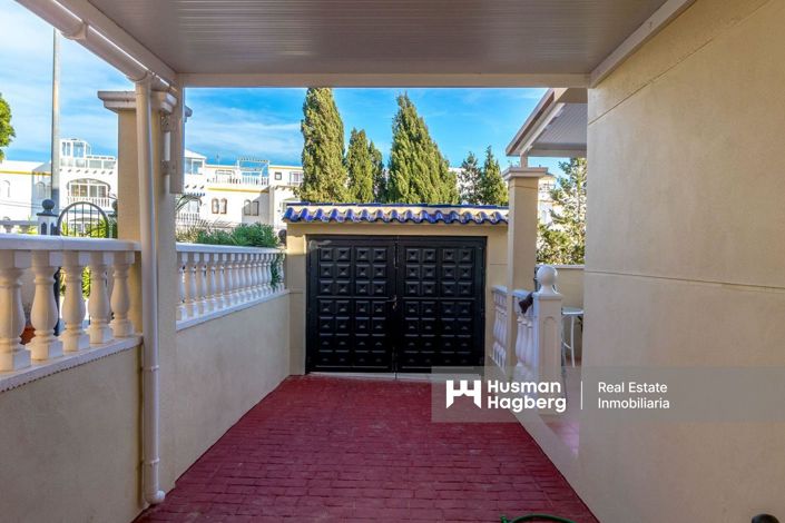 Image No.31-3 Bed Villa for sale