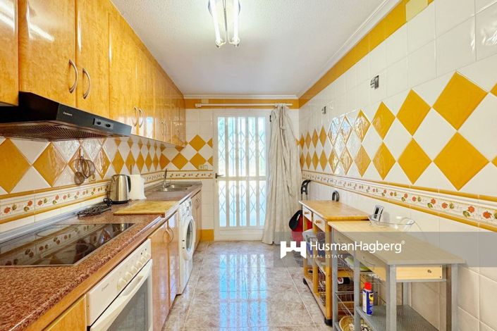 Image No.5-4 Bed Townhouse for sale