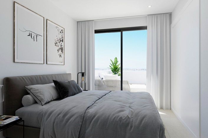 Image No.7-2 Bed Apartment for sale