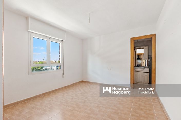 Image No.11-Appartement de 3 chambres à vendre à Punta Prima