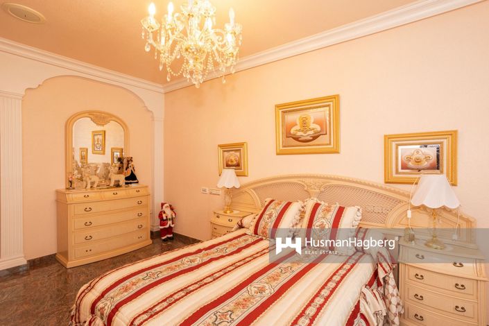 Image No.24-Villa de 4 chambres à vendre à Los Alcázares