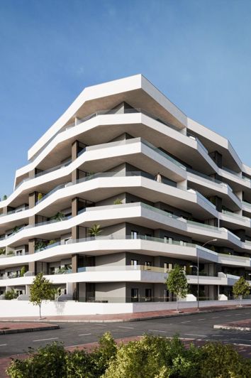 Image No.11-3 Bed Apartment for sale