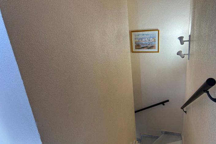 Image No.16-4 Bed Townhouse for sale