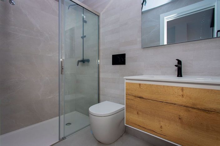 Image No.25-2 Bed Apartment for sale